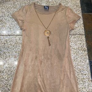 BROWN DRESS